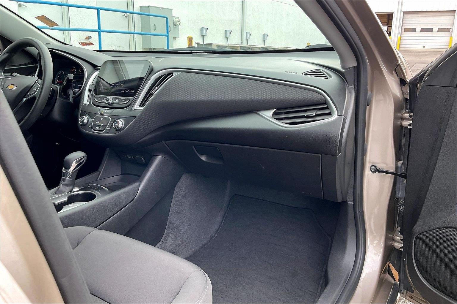 2024 Chevrolet Malibu LS