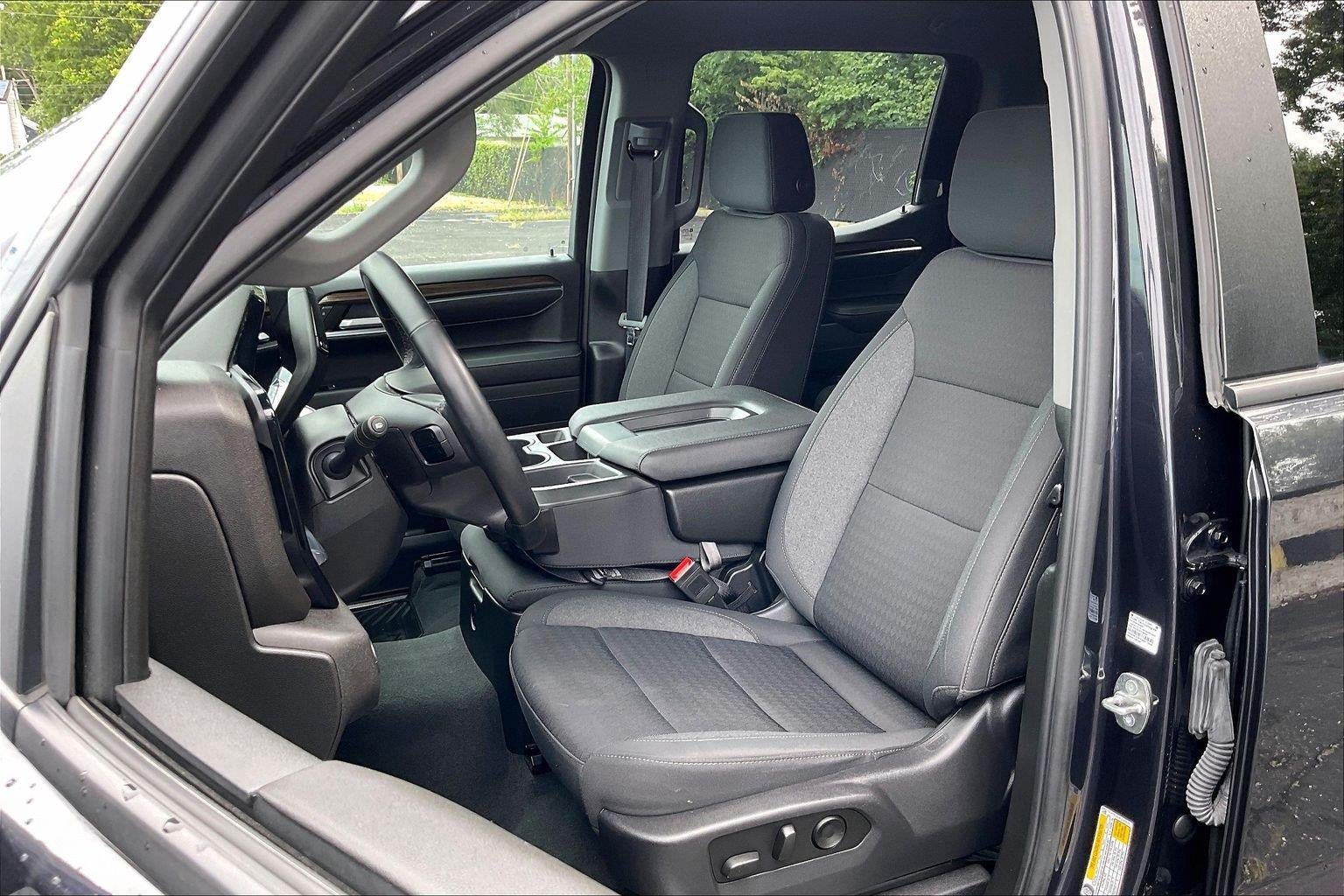 2023 Chevrolet Silverado 1500 LT (2FL)