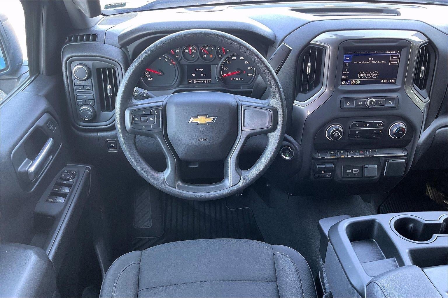 2025 Chevrolet Silverado 1500 Custom