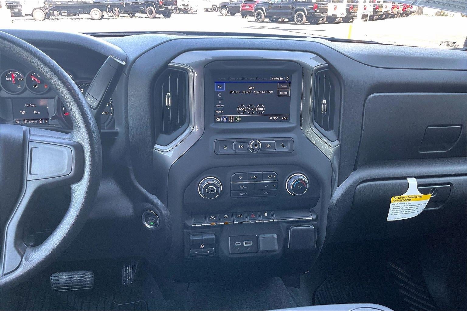 2025 Chevrolet Silverado 1500 Custom