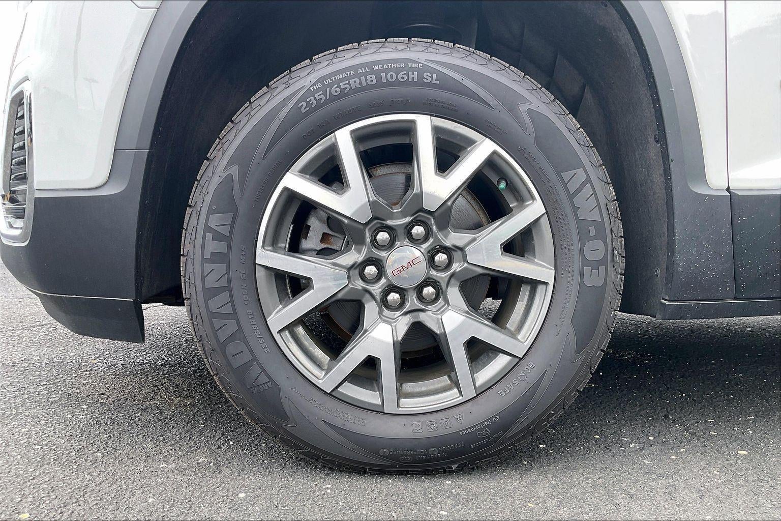 2023 GMC Acadia SLE