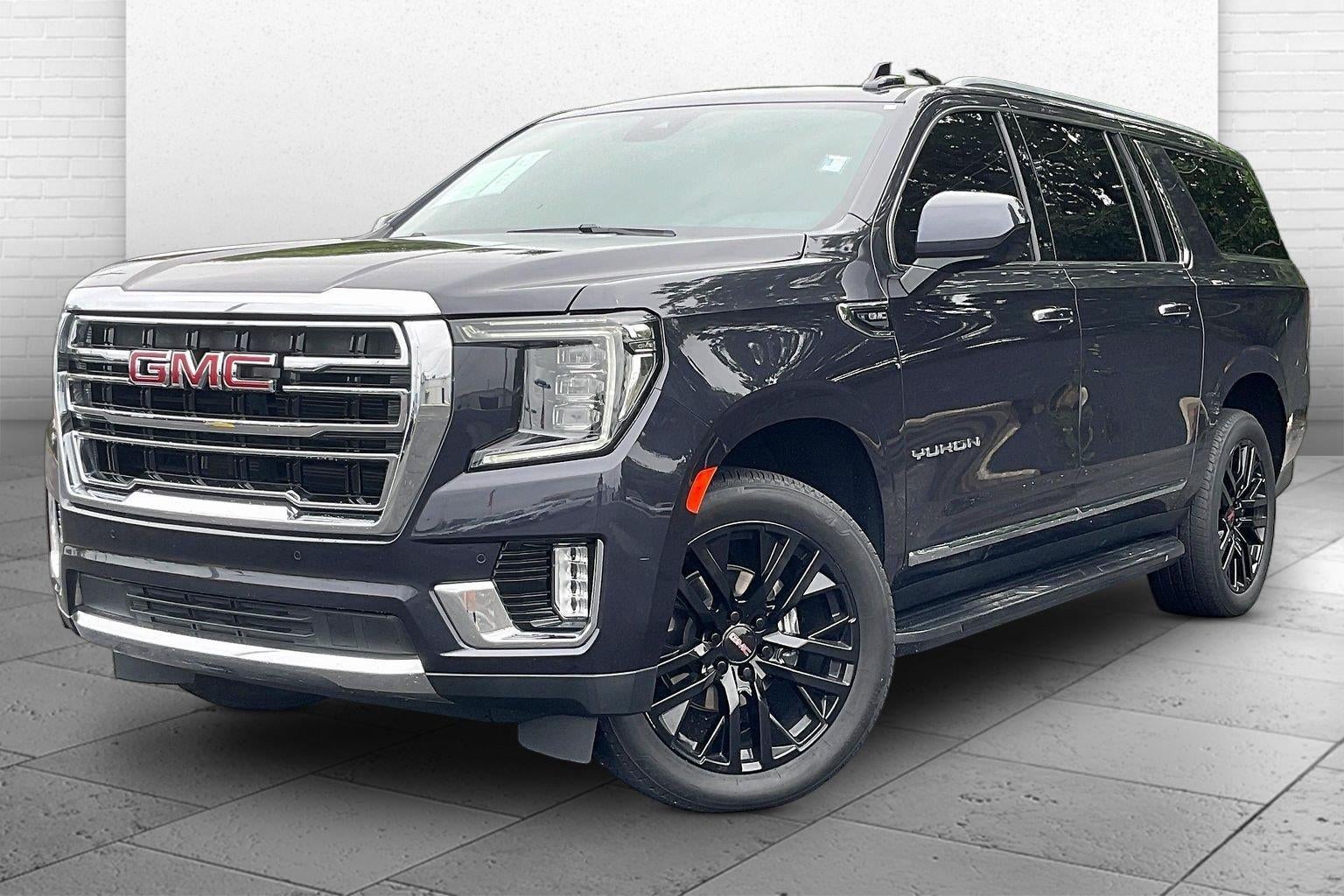 2023 GMC Yukon XL SLT