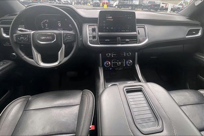2023 GMC Yukon XL SLT