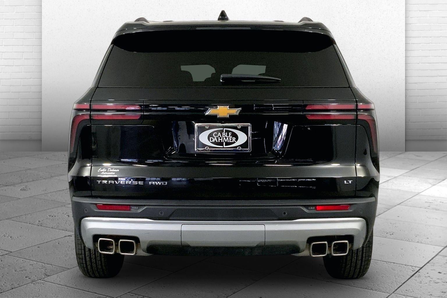 2024 Chevrolet Traverse LT
