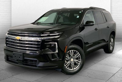 2024 Chevrolet Traverse LT