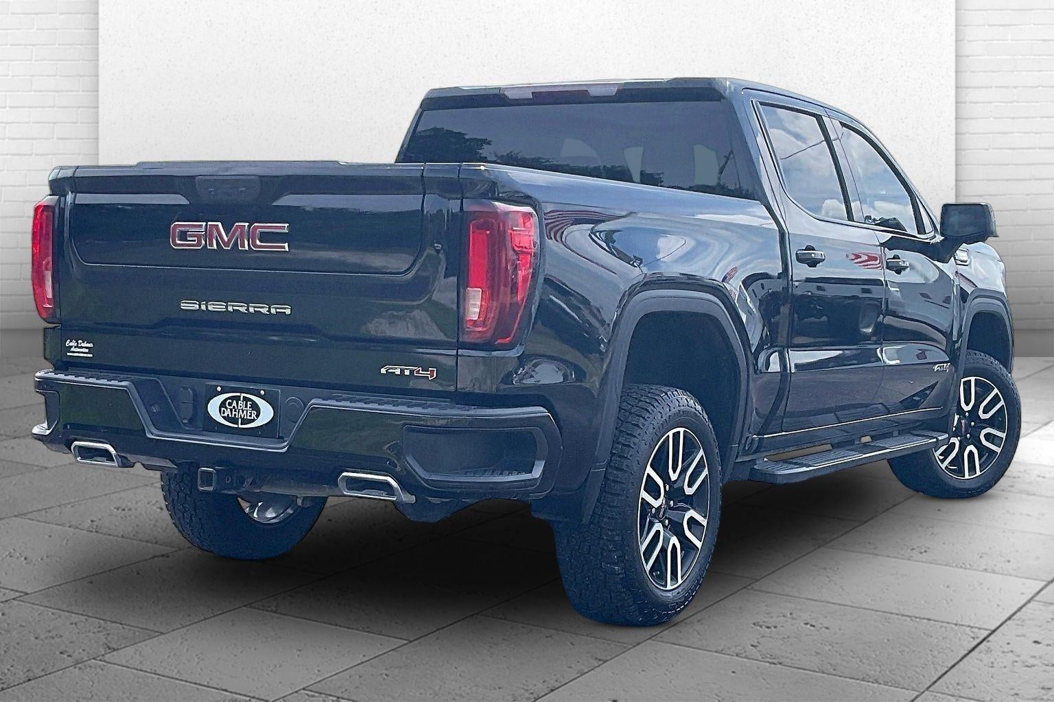 2021 GMC Sierra 1500 AT4
