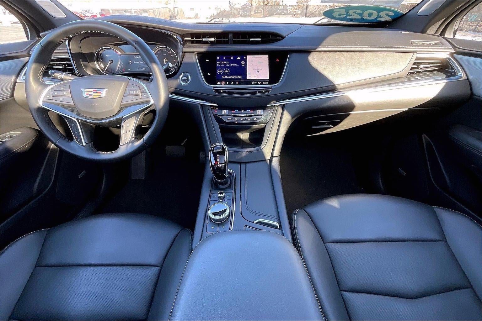 2025 Cadillac XT5 Premium Luxury