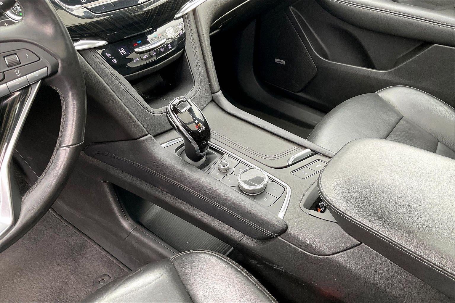 2020 Cadillac XT6 Premium Luxury