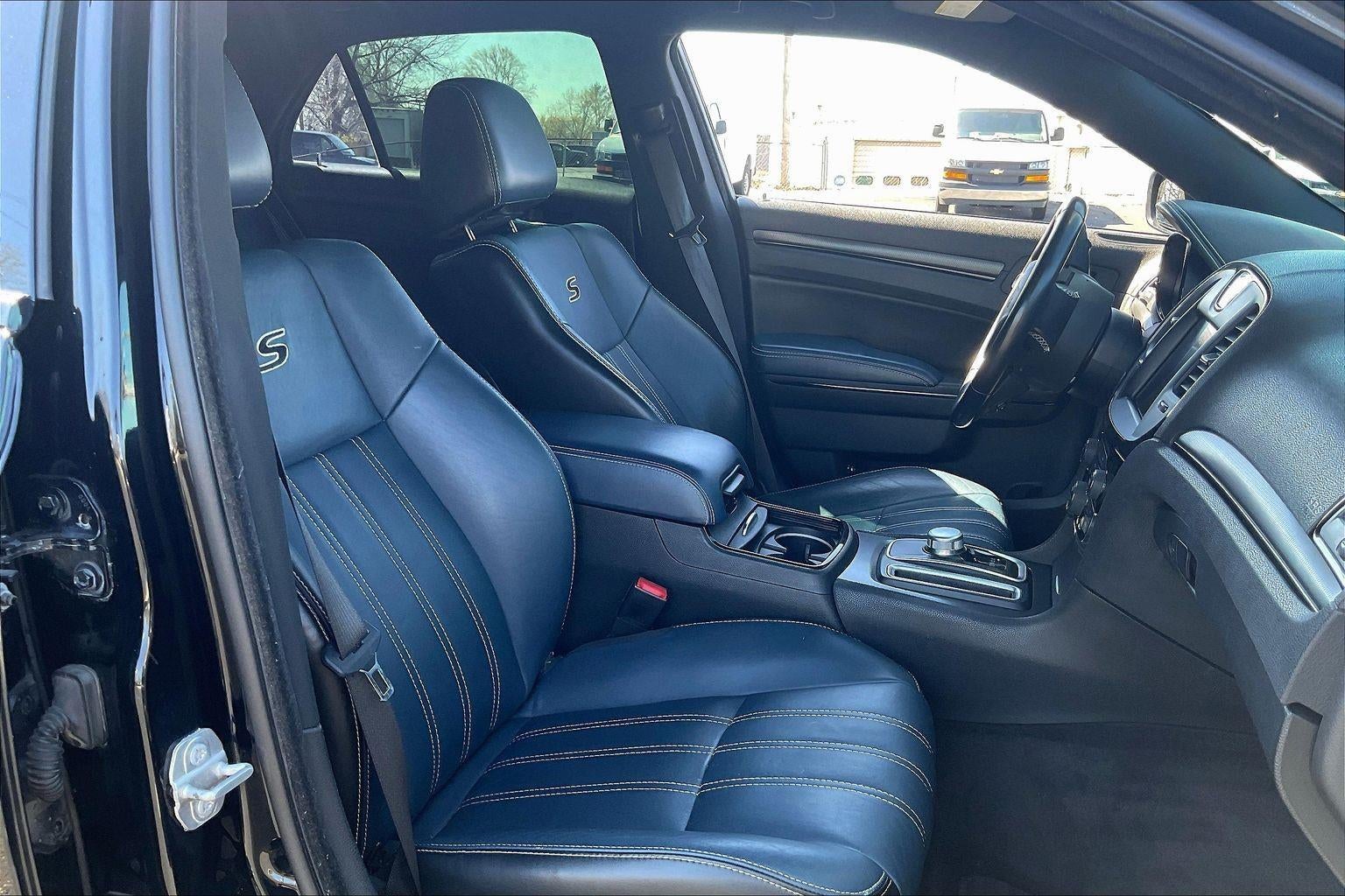 2016 Chrysler 300 300S