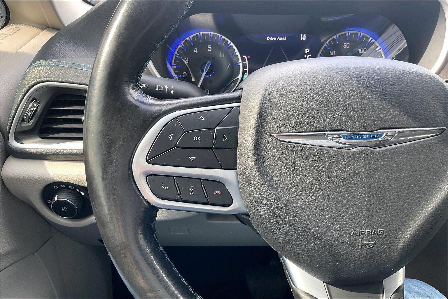 2021 Chrysler Pacifica Touring L