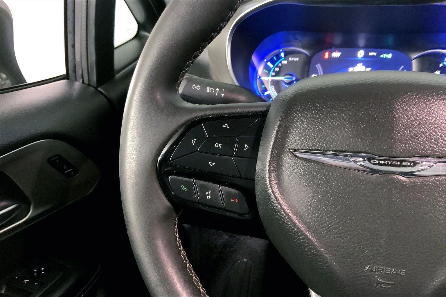 2022 Chrysler Pacifica Hybrid Limited
