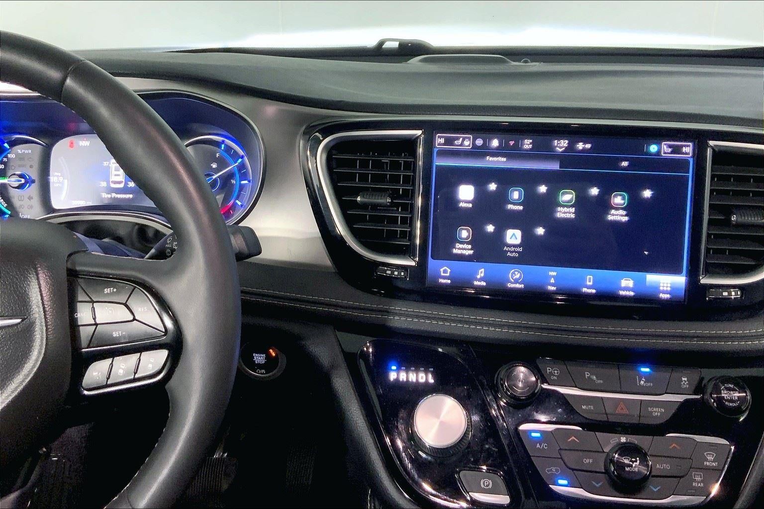 2022 Chrysler Pacifica Hybrid Limited