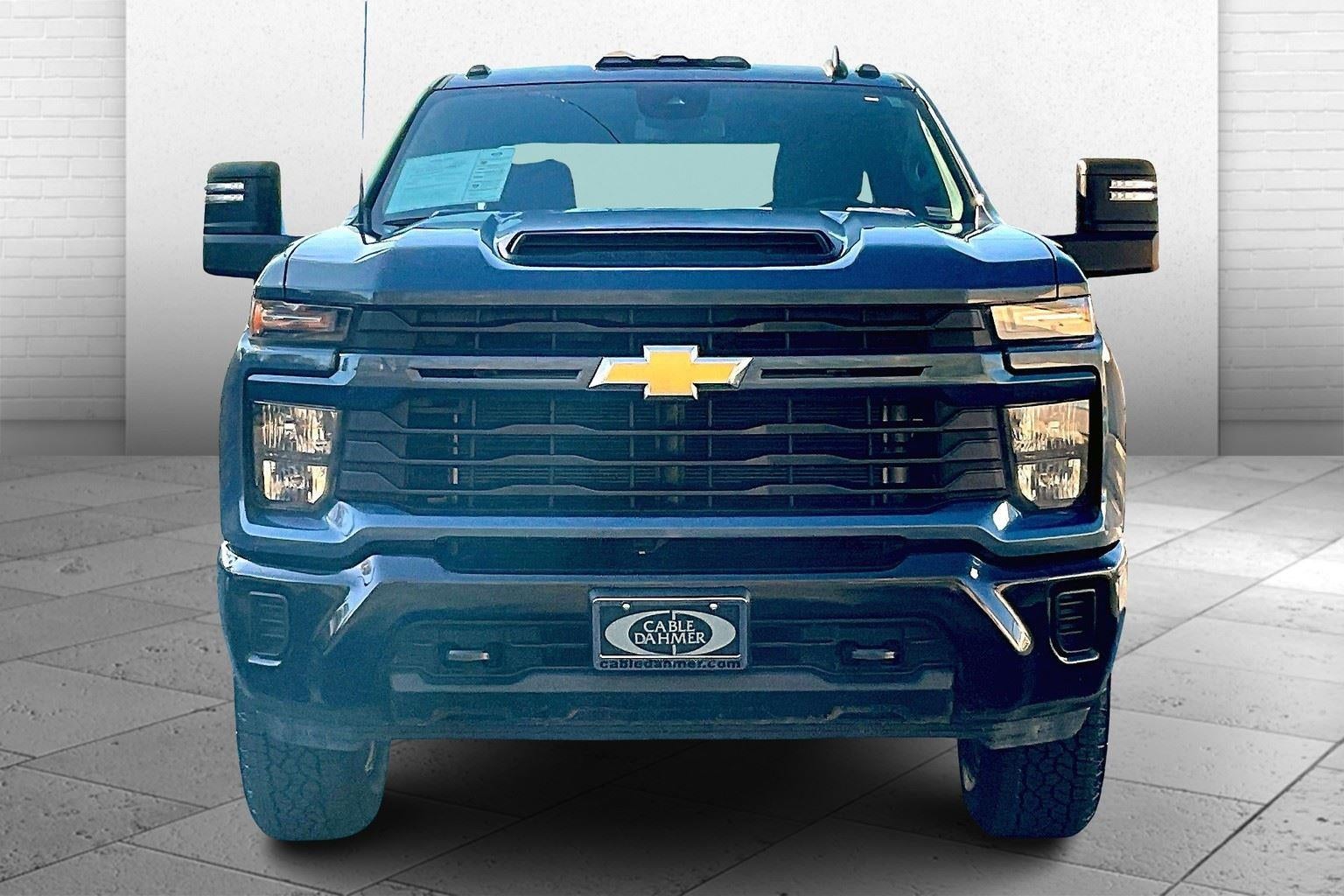 2024 Chevrolet Silverado 2500 HD Custom