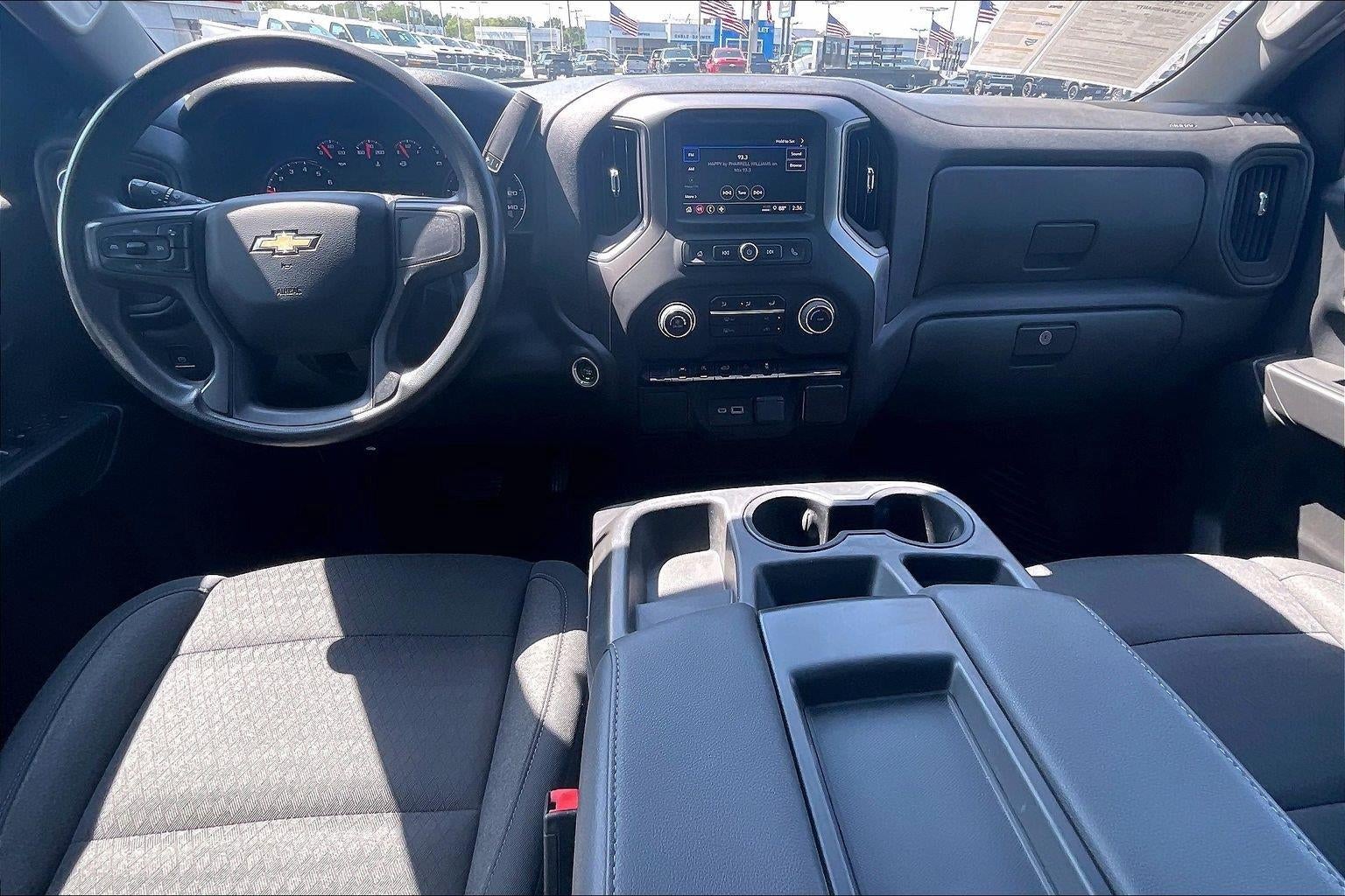 2023 Chevrolet Silverado 1500 Custom
