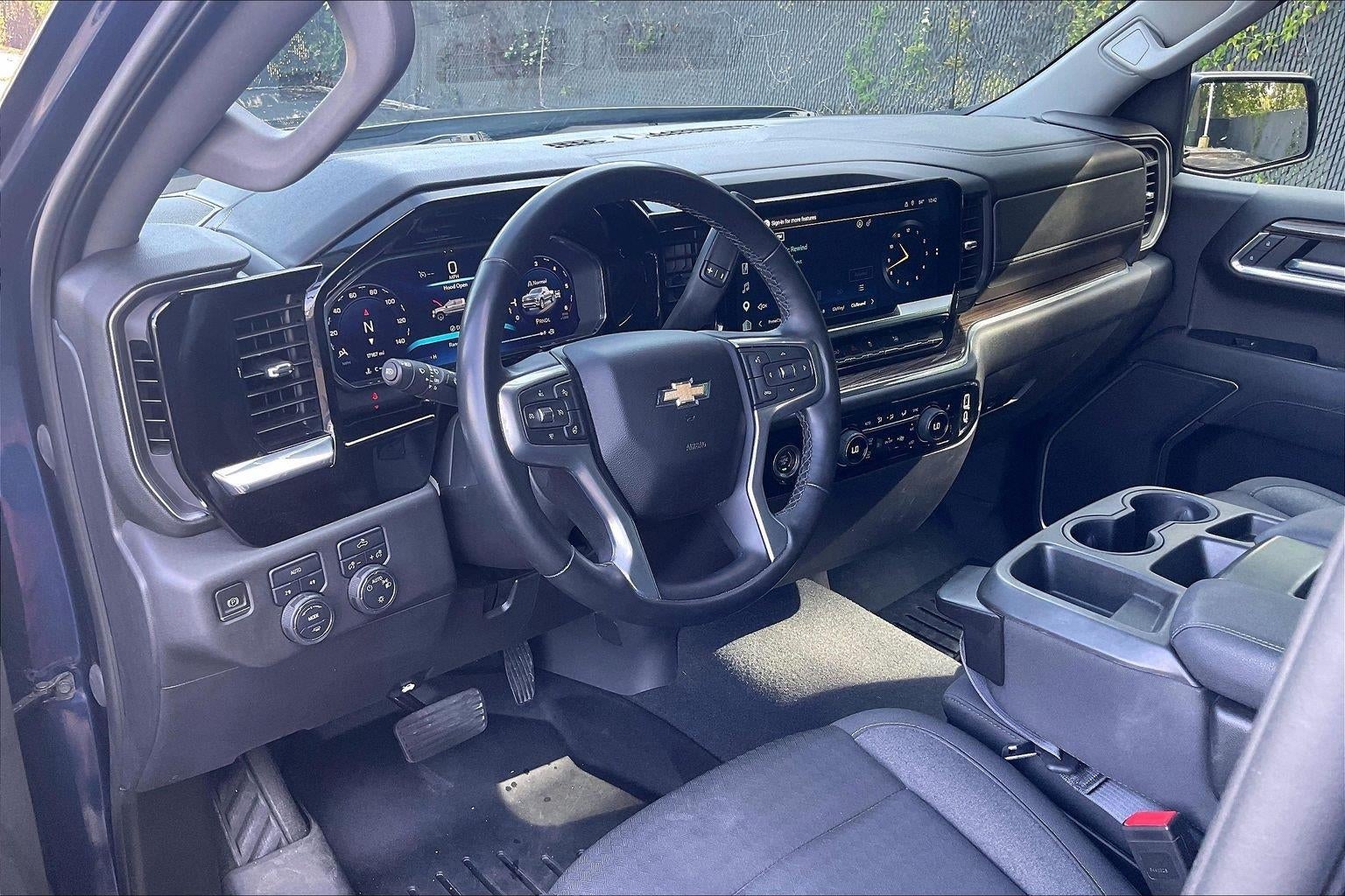 2023 Chevrolet Silverado 1500 LT