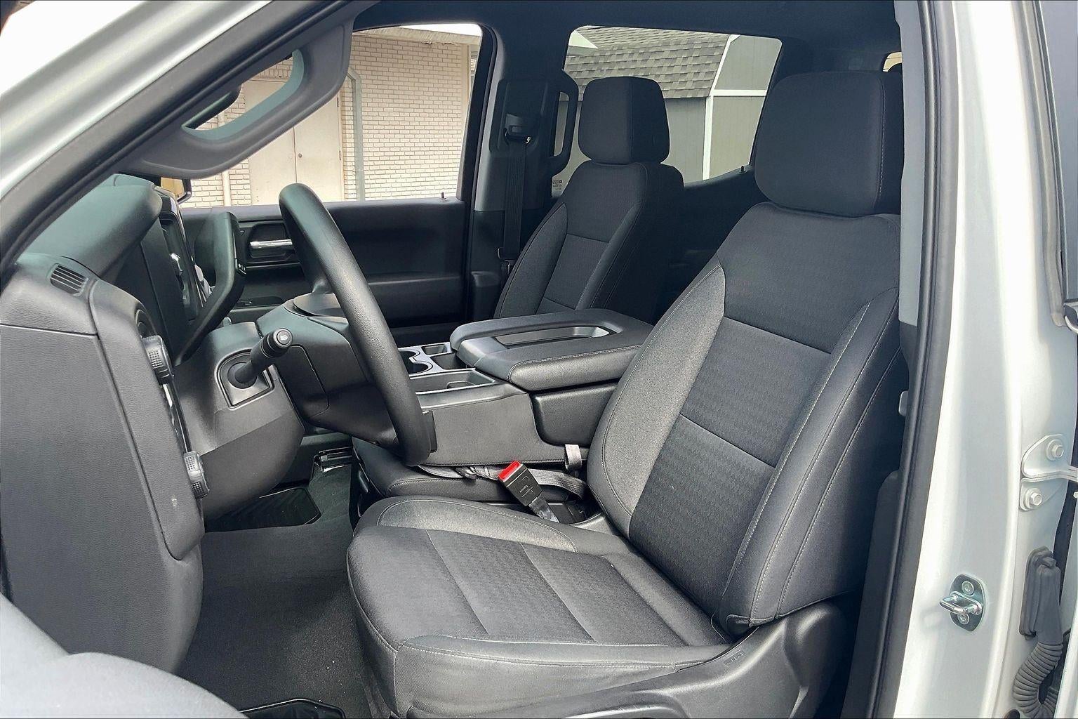 2023 Chevrolet Silverado 1500 Custom Trail Boss