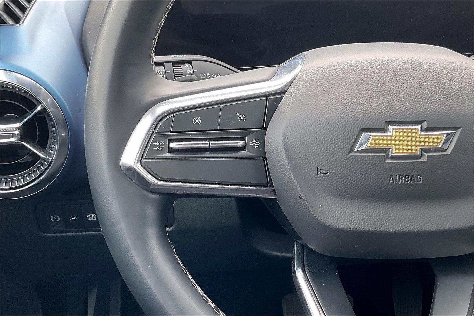 2025 Chevrolet Equinox EV LT