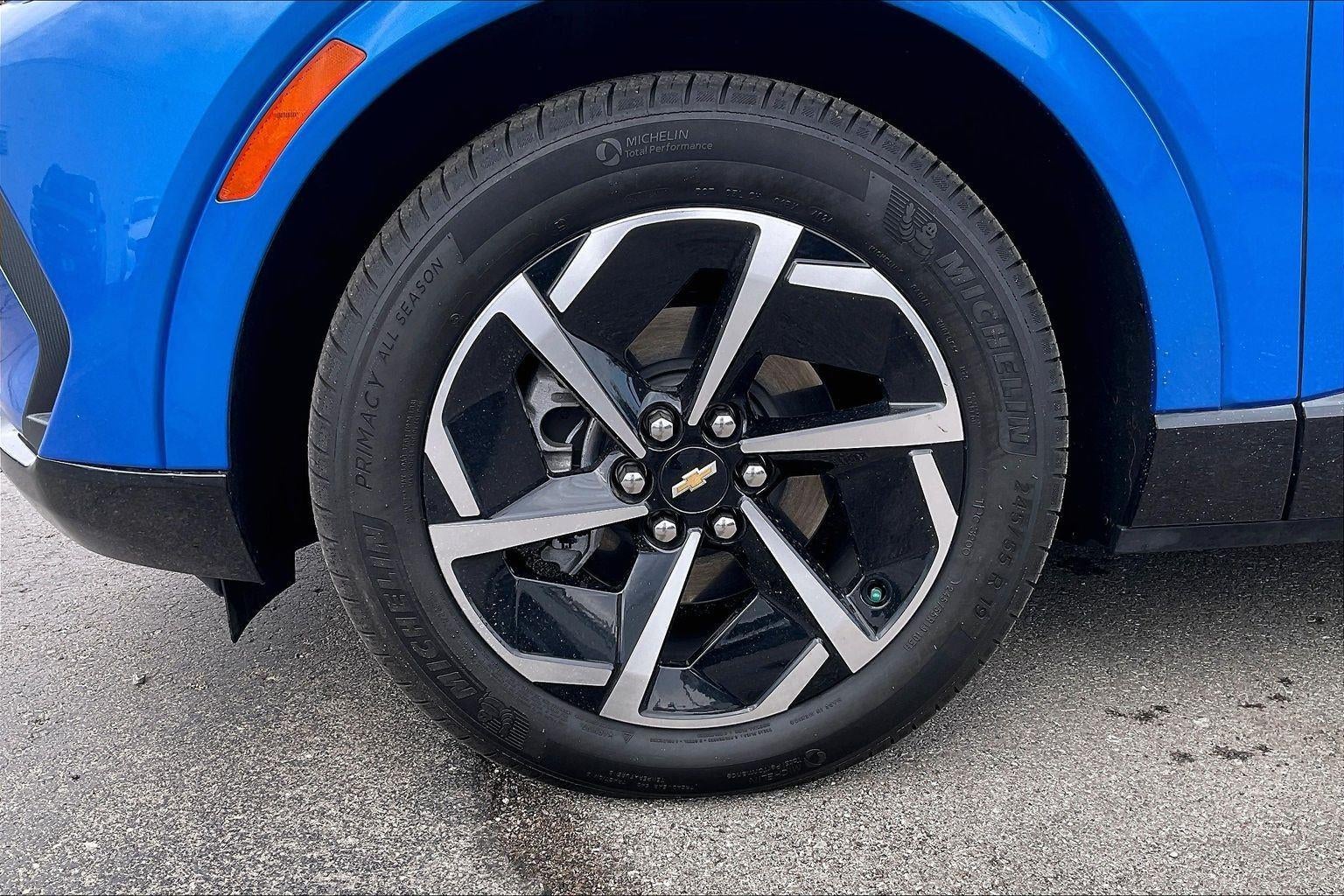2025 Chevrolet Equinox EV LT