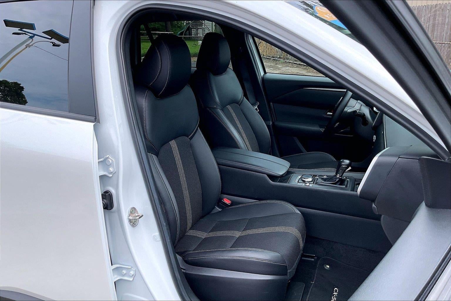 2025 Mazda Mazda CX-50 2.5 S Preferred Package