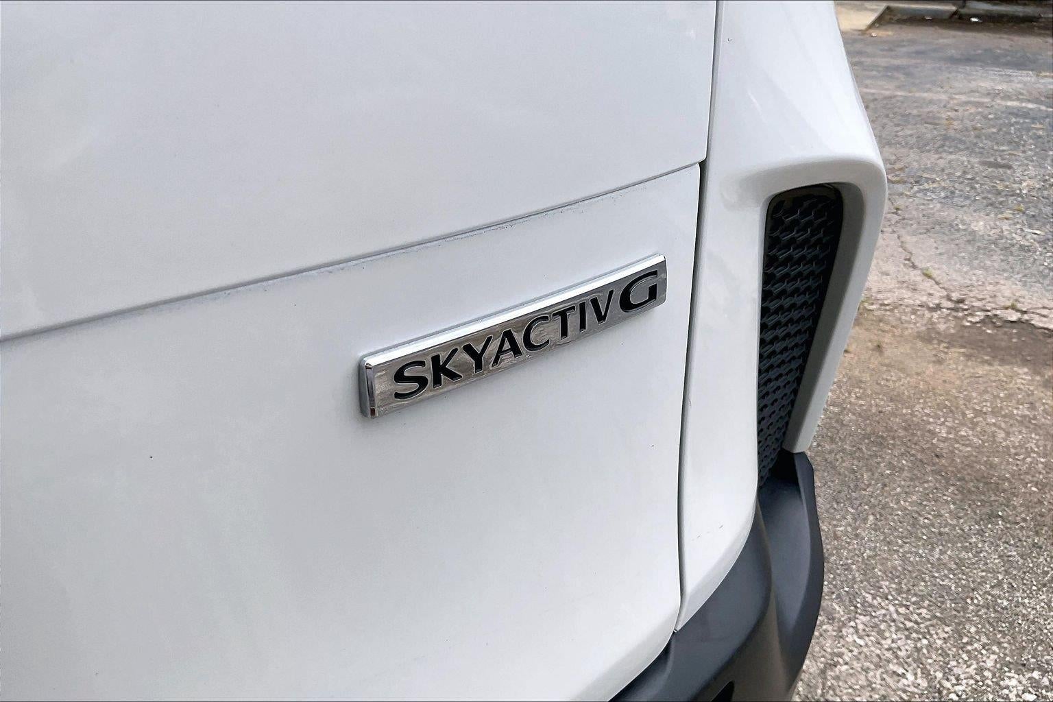 2025 Mazda Mazda CX-50 2.5 S Preferred Package