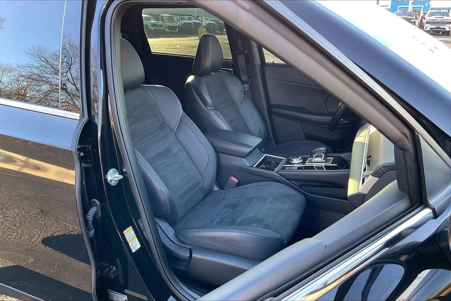 2022 Mitsubishi Outlander SE