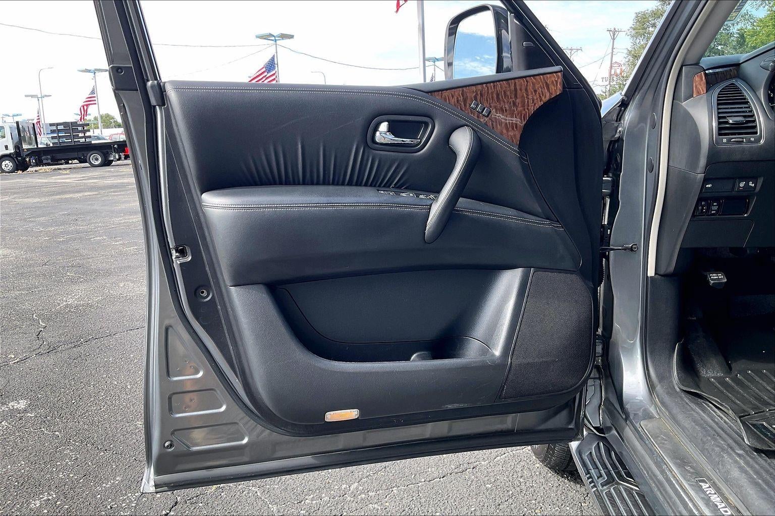 2017 Nissan Armada Platinum