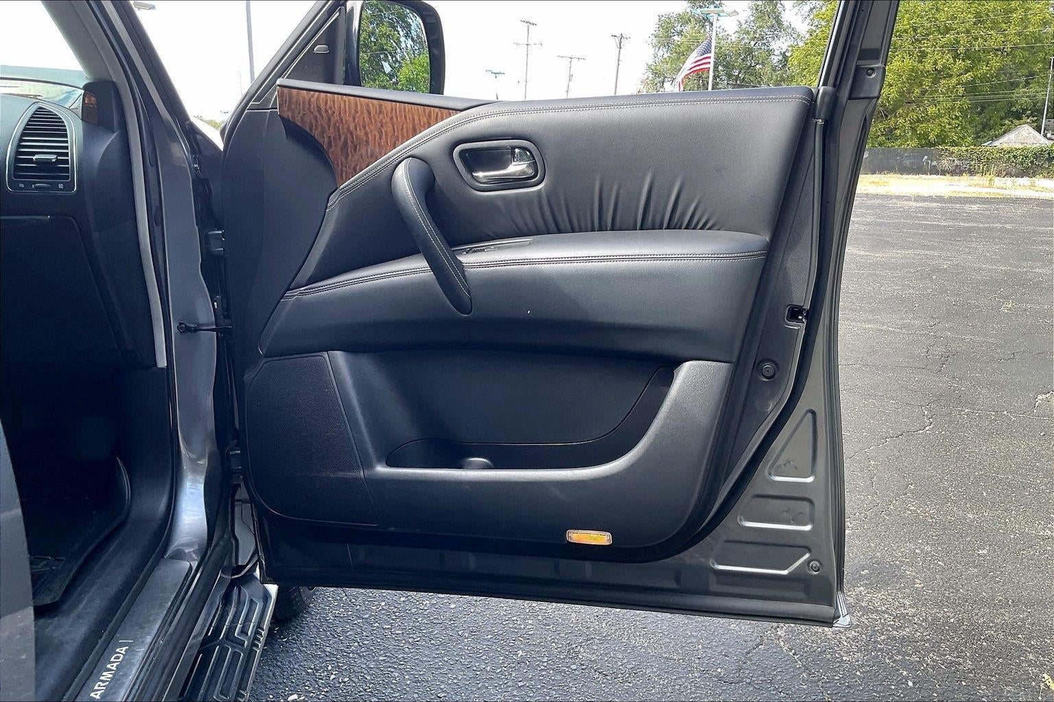2017 Nissan Armada Platinum