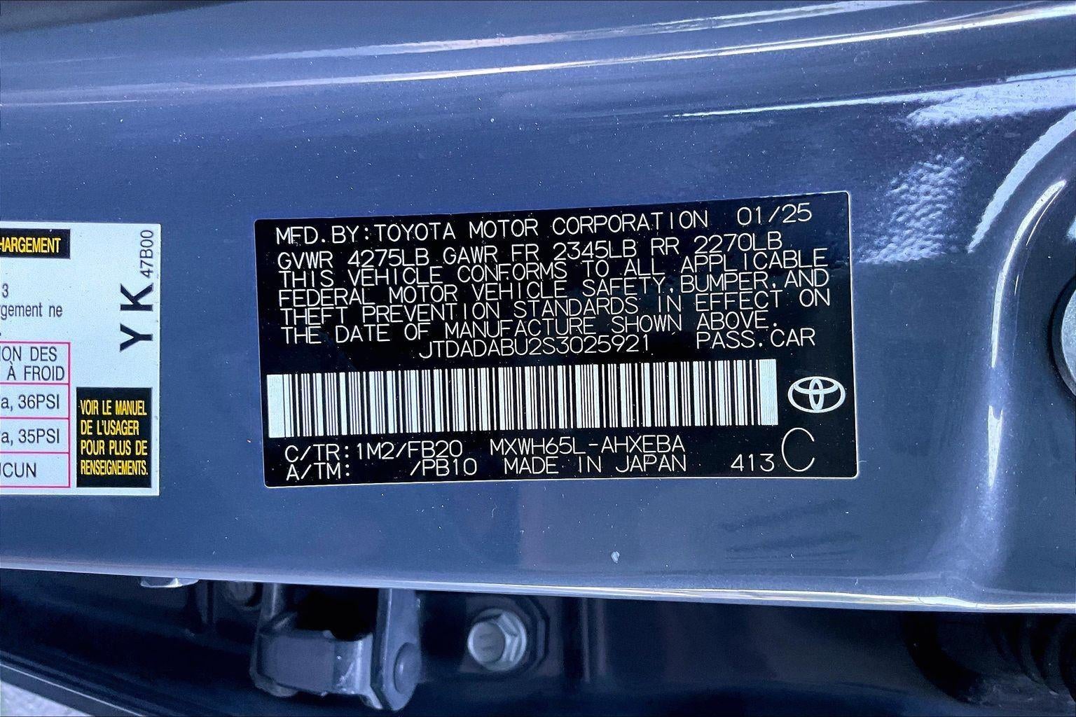 2025 Toyota Prius LE