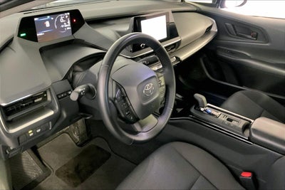 2025 Toyota Prius LE