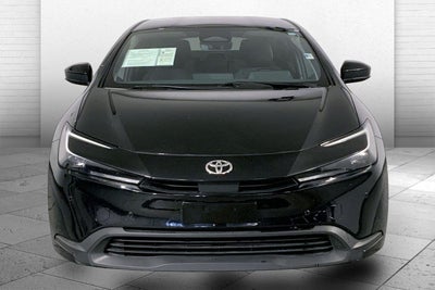 2025 Toyota Prius LE