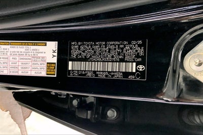 2025 Toyota Prius LE