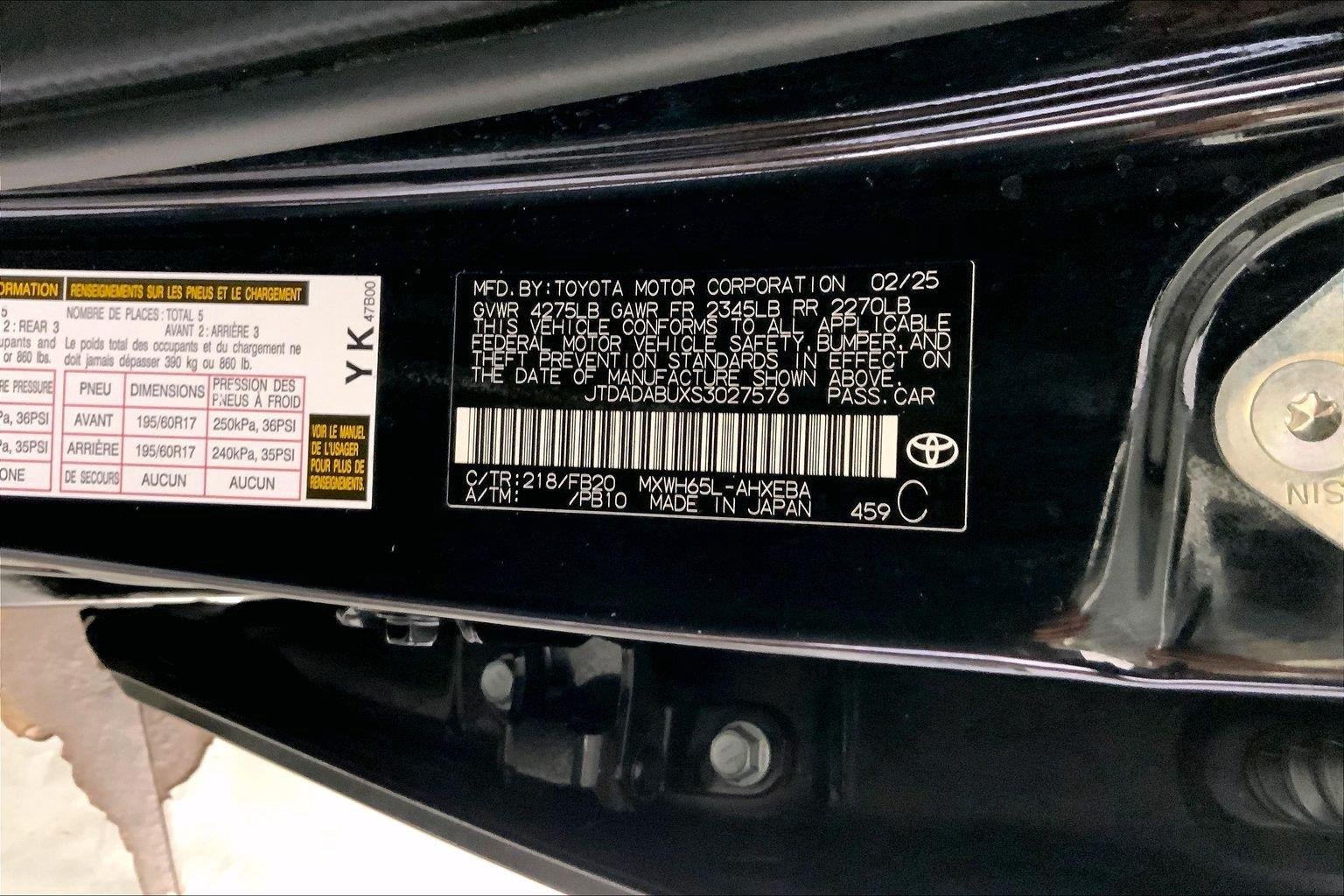 2025 Toyota Prius LE