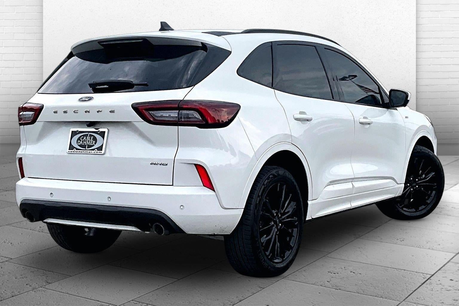 2023 Ford Escape ST-Line Elite