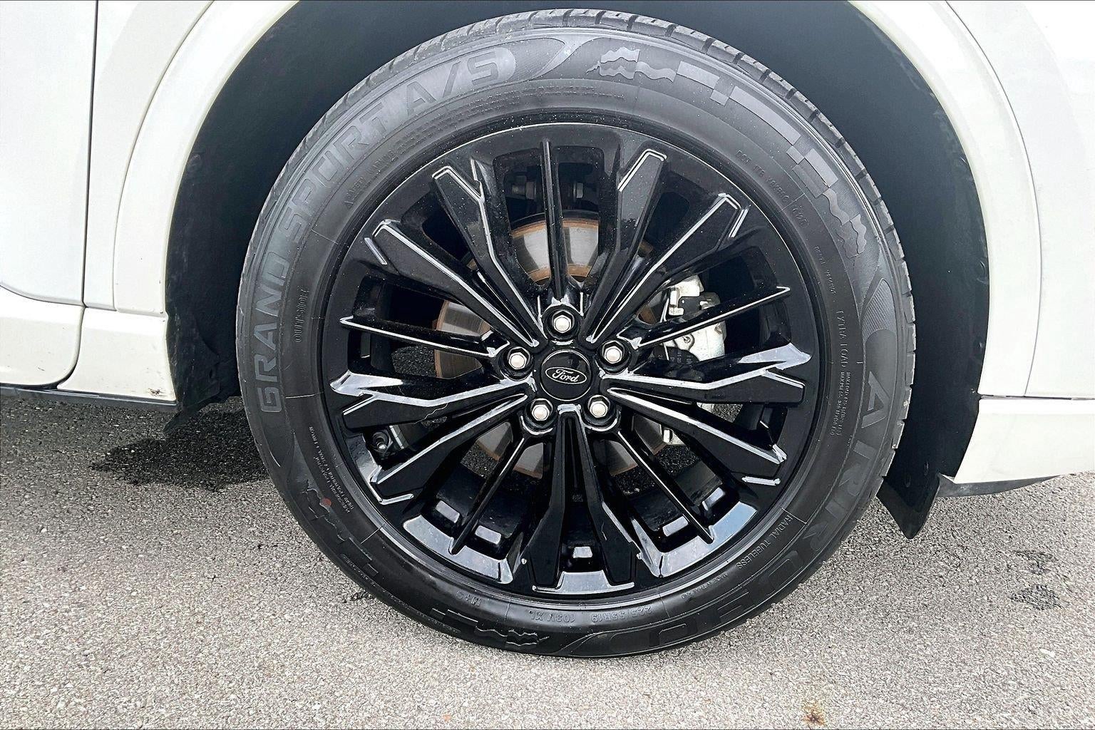 2023 Ford Escape ST-Line Elite