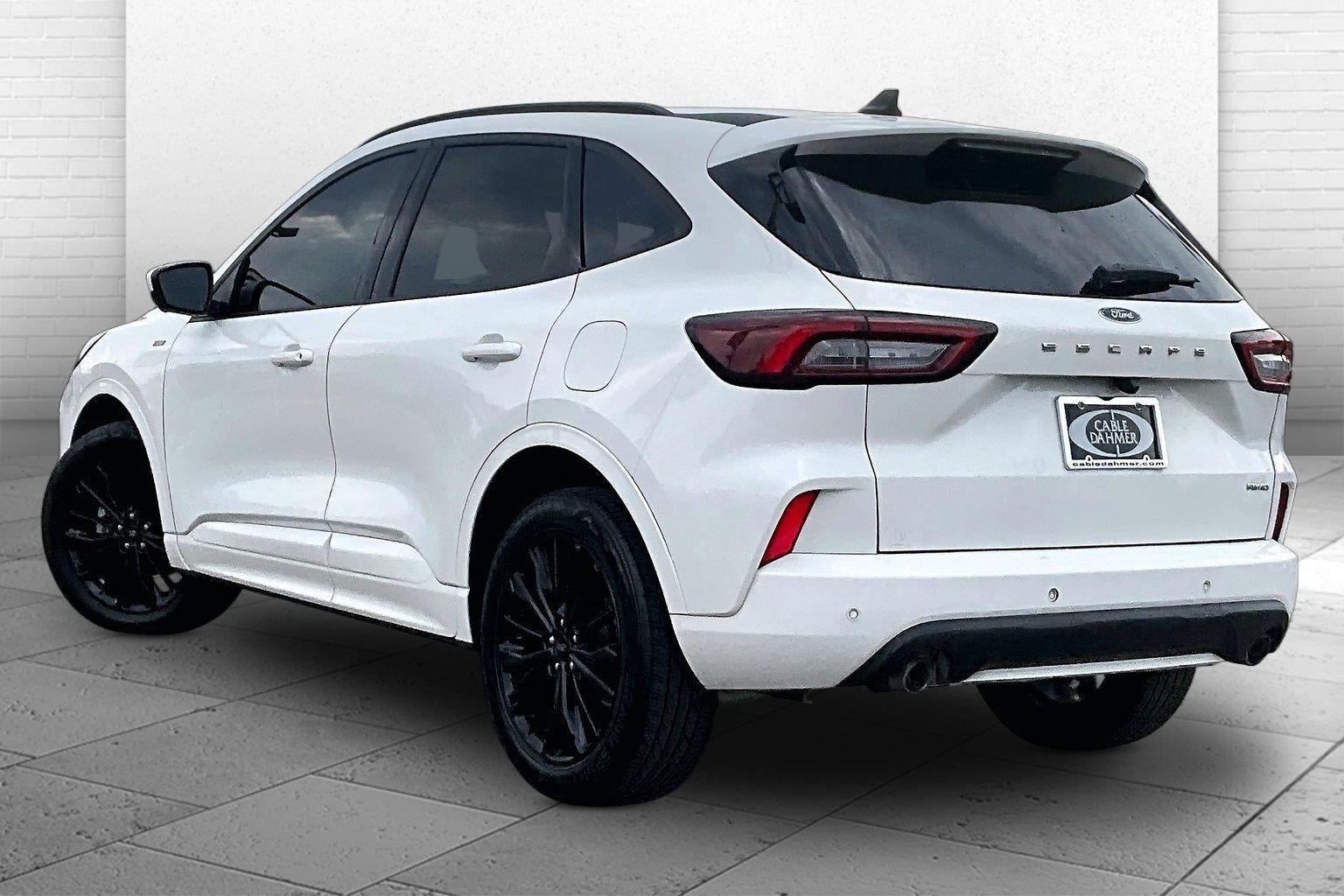 2023 Ford Escape ST-Line Elite
