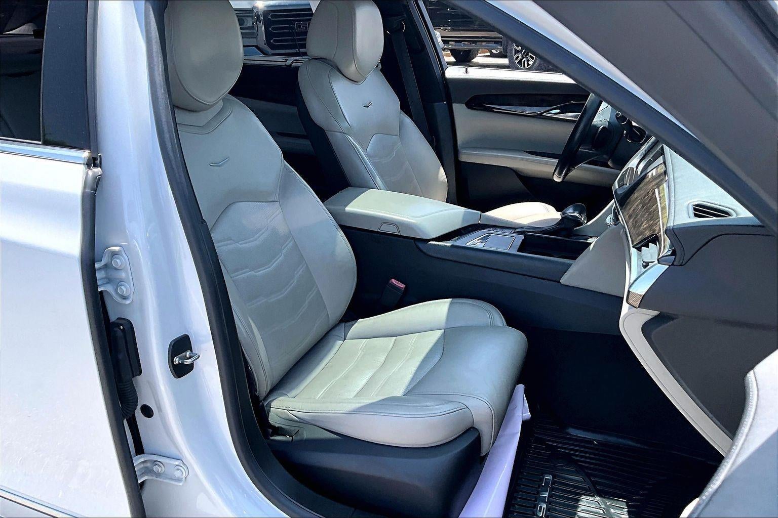 2017 Cadillac CT6 Luxury AWD