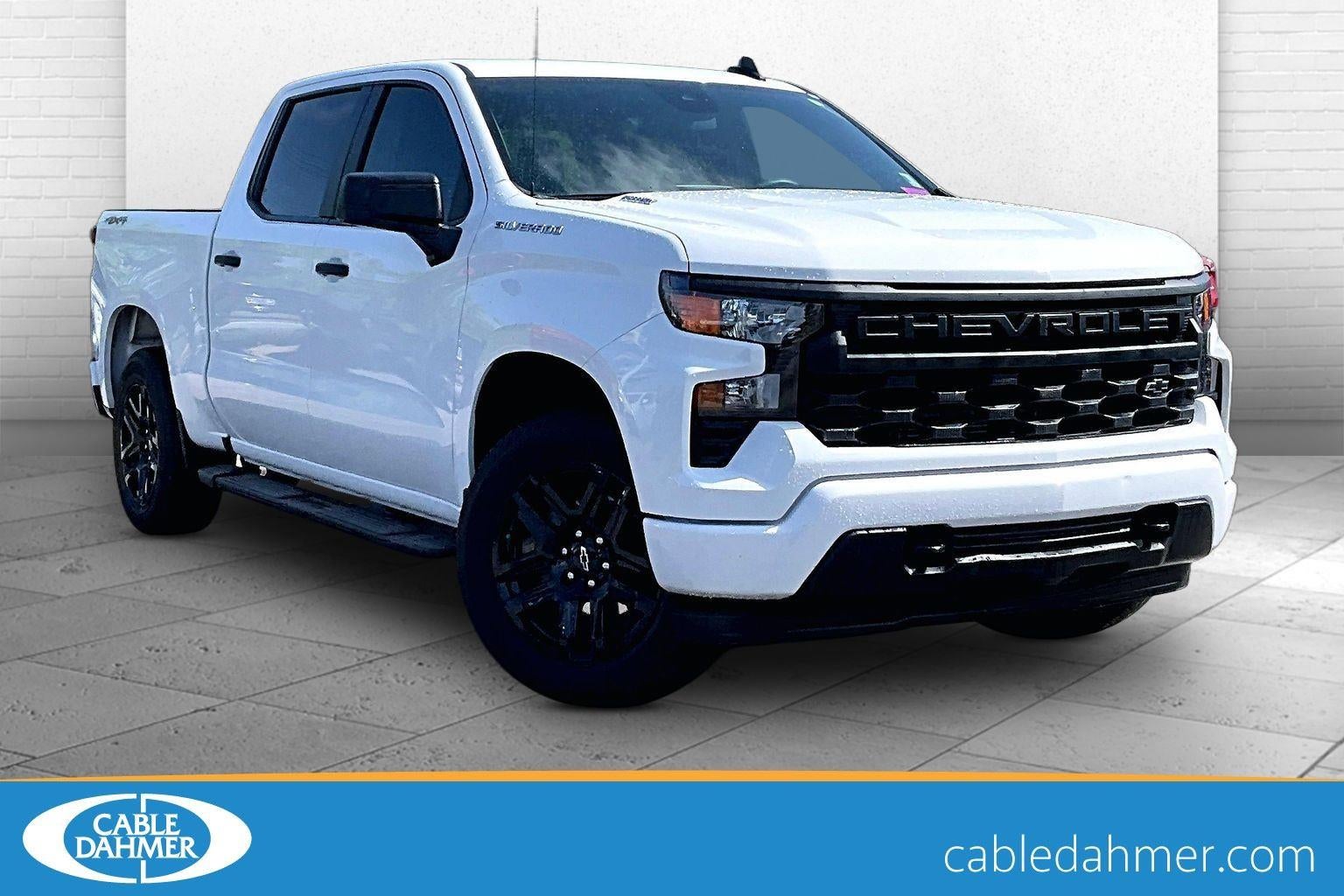 2025 Chevrolet Silverado 1500 Custom