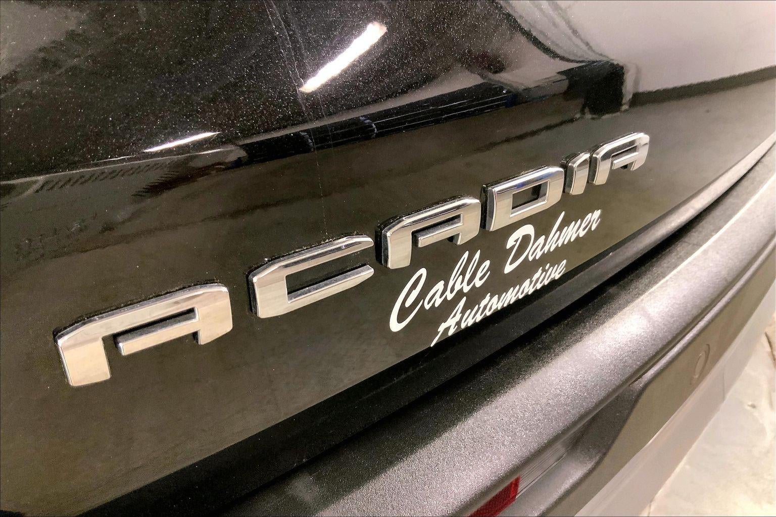 2025 GMC Acadia Elevation