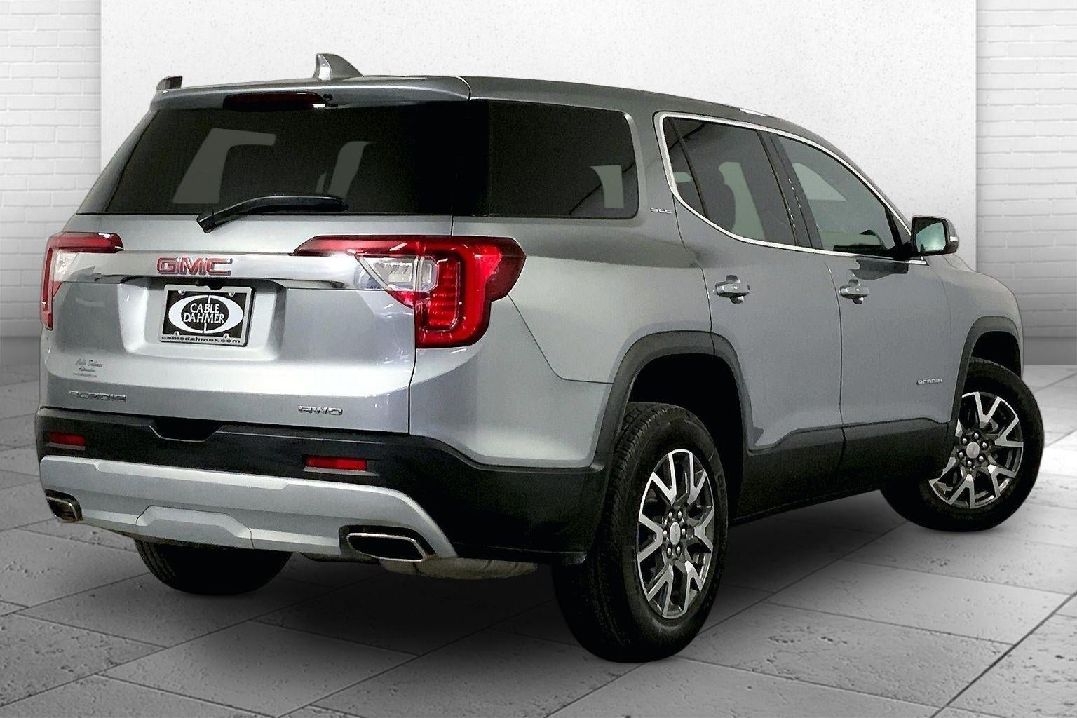 2023 GMC Acadia SLE