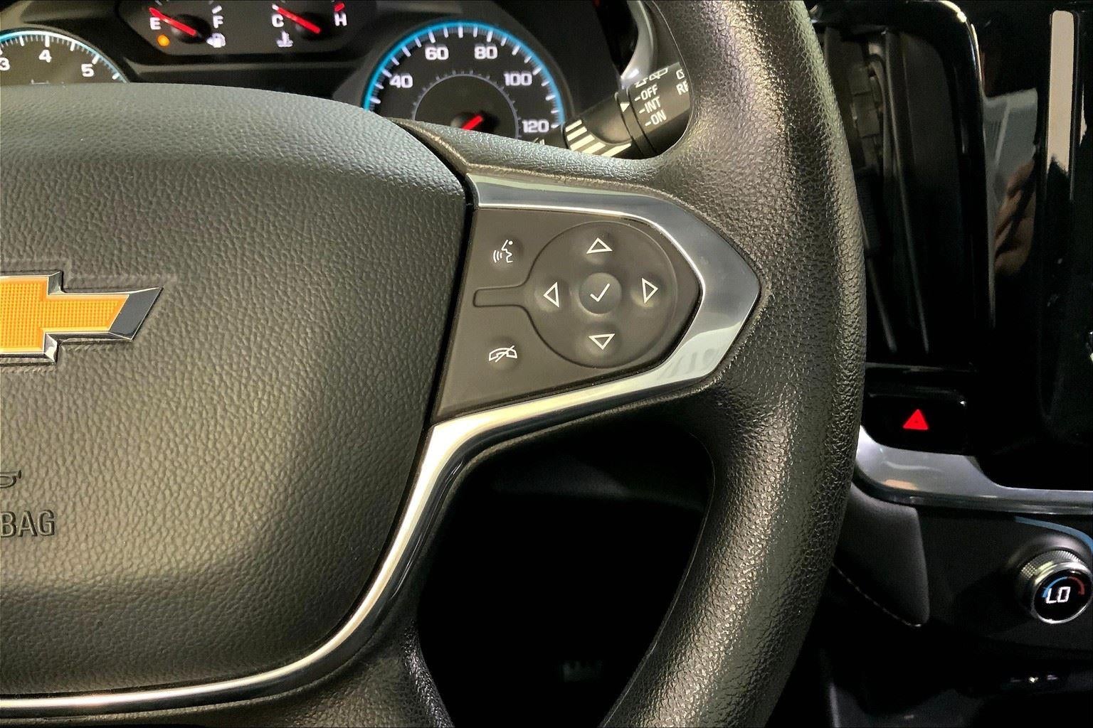 2021 Chevrolet Traverse LS