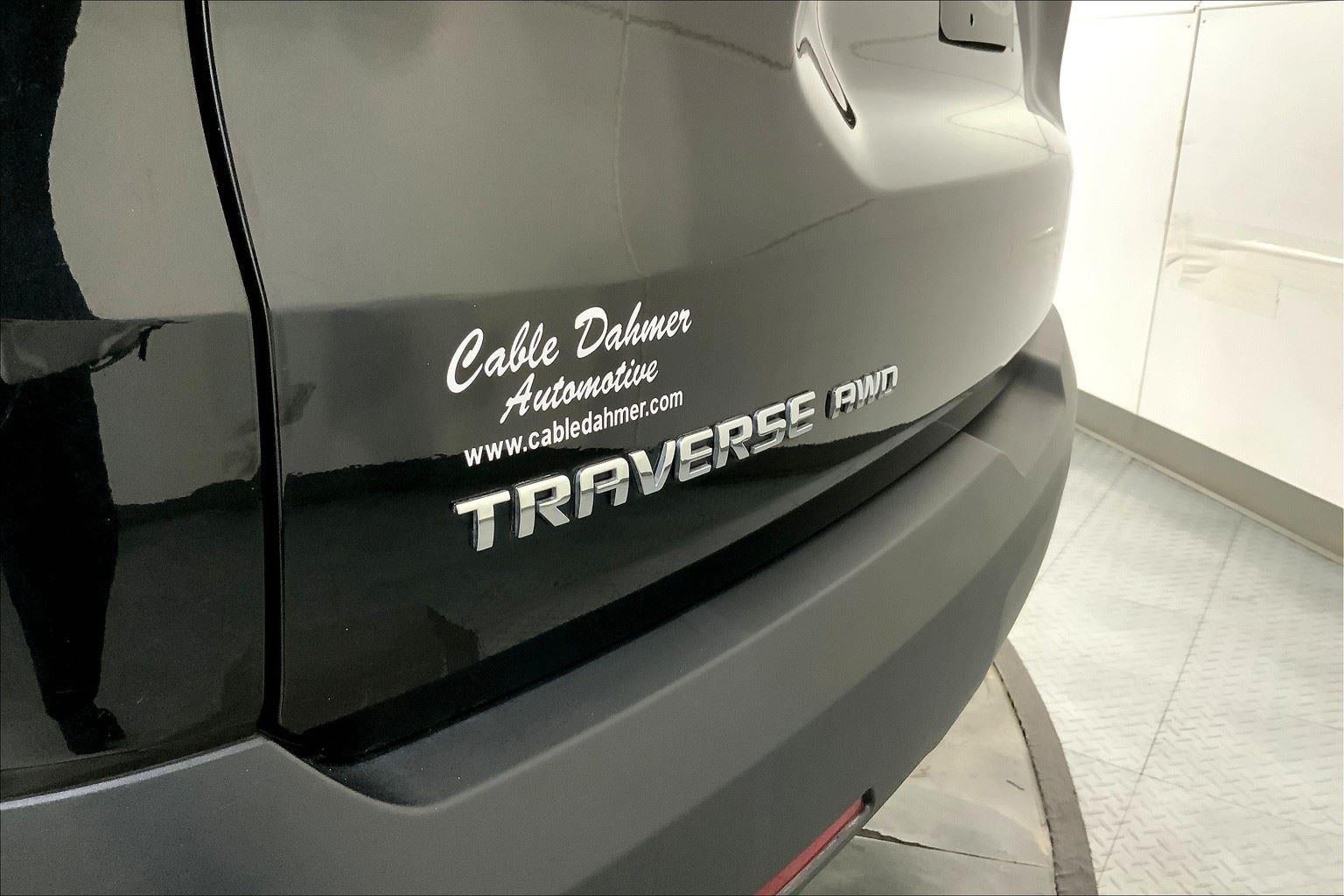 2021 Chevrolet Traverse LS