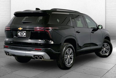 2024 Chevrolet Traverse LT