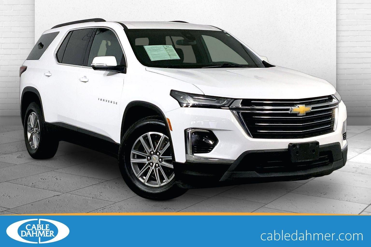 2023 Chevrolet Traverse LT Cloth