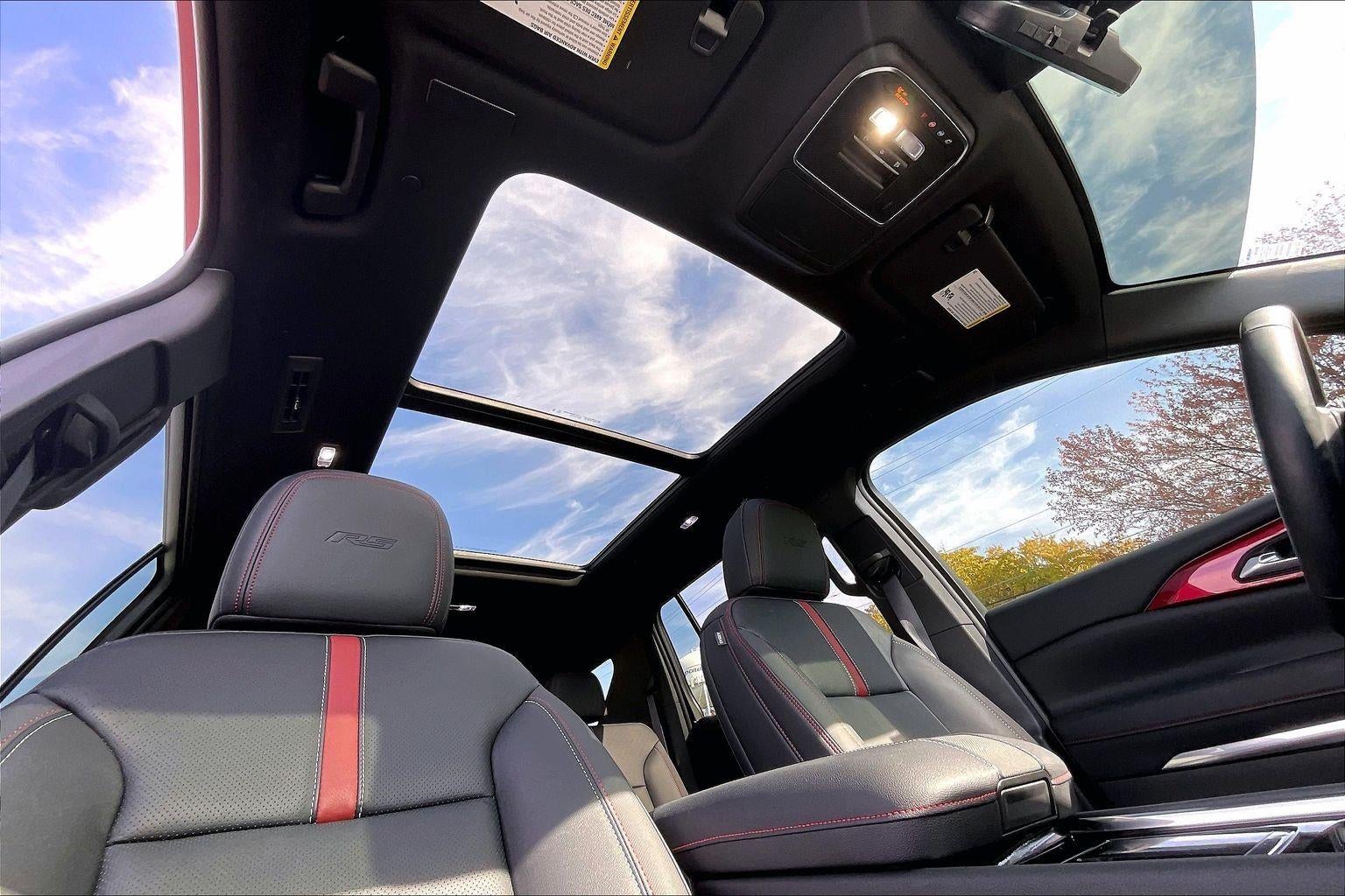 2025 Chevrolet Traverse RS