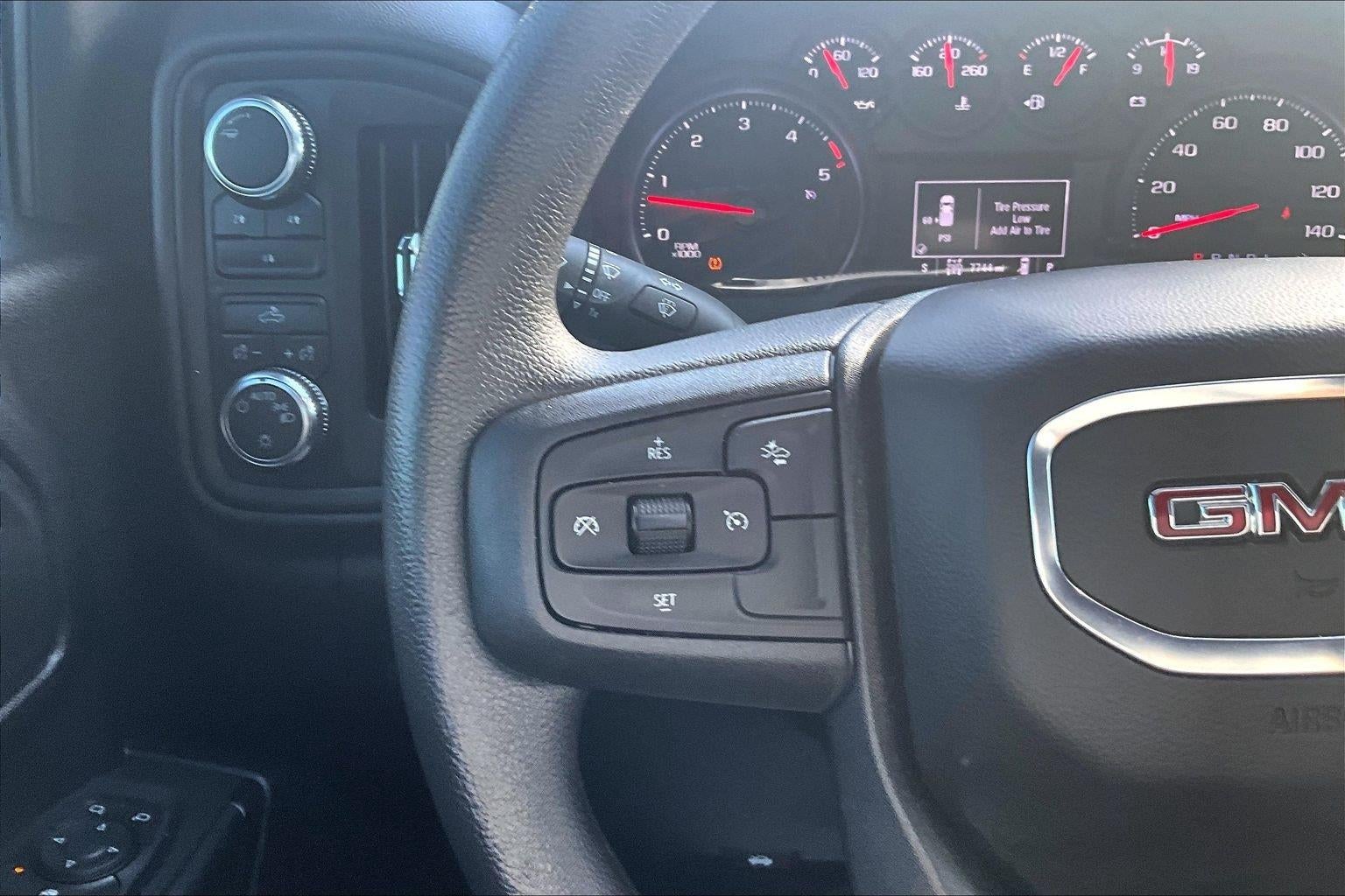 2024 GMC Sierra 2500 HD Pro