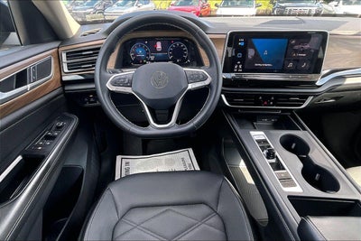 2024 Volkswagen Atlas 2.0T SE