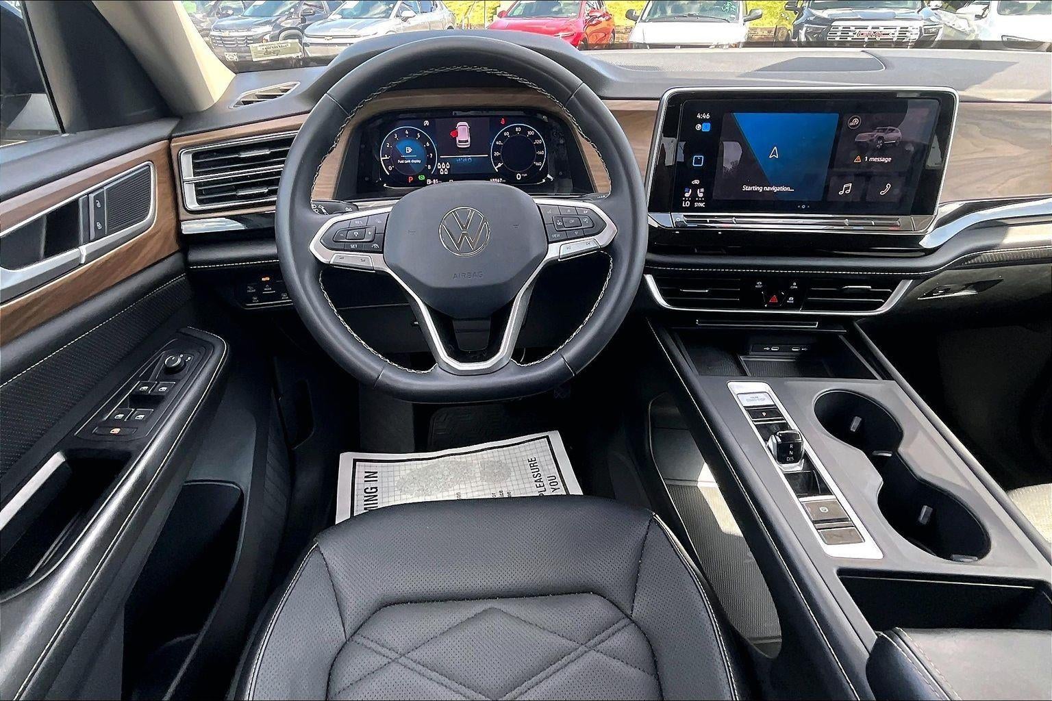2024 Volkswagen Atlas 2.0T SE