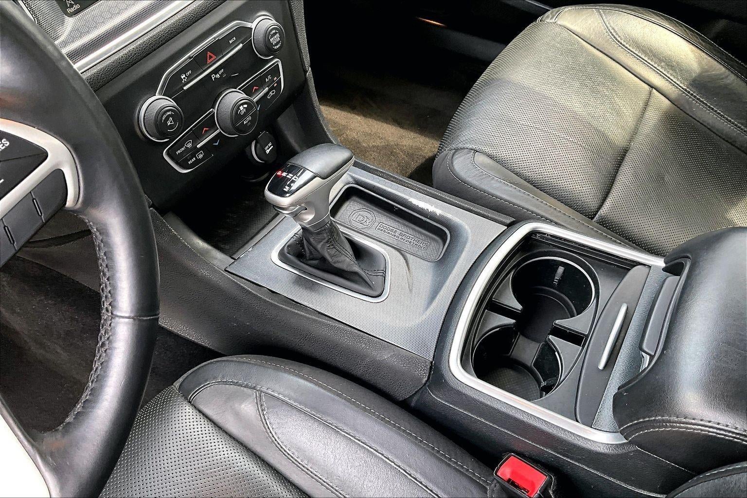 2015 Dodge Charger SXT