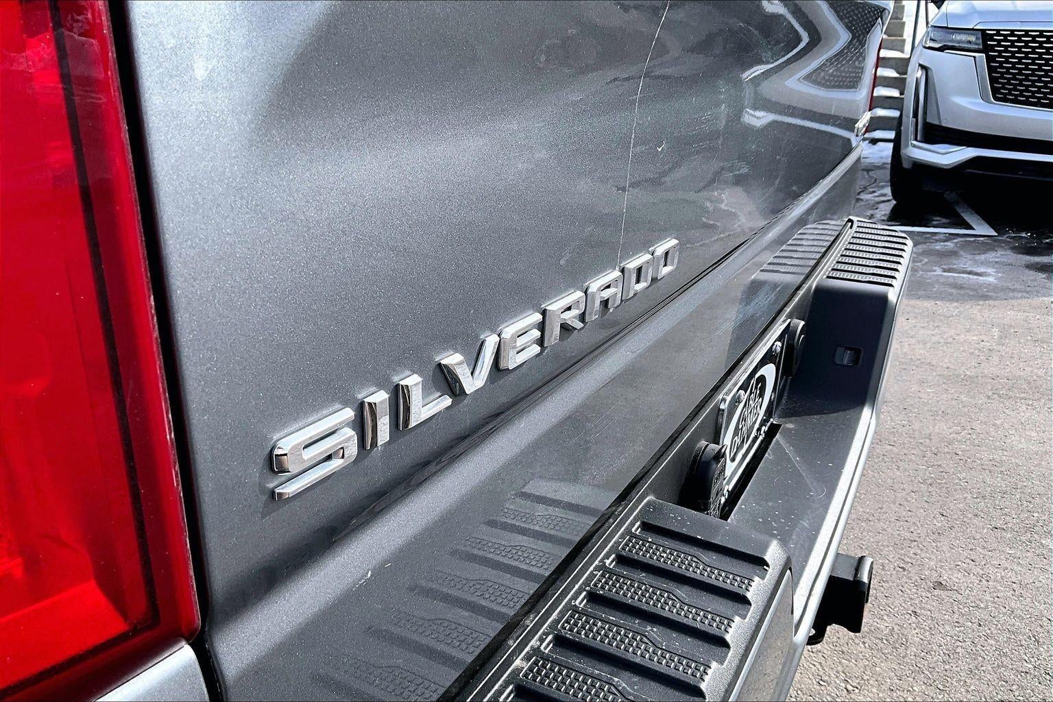 2021 Chevrolet Silverado 1500 Custom