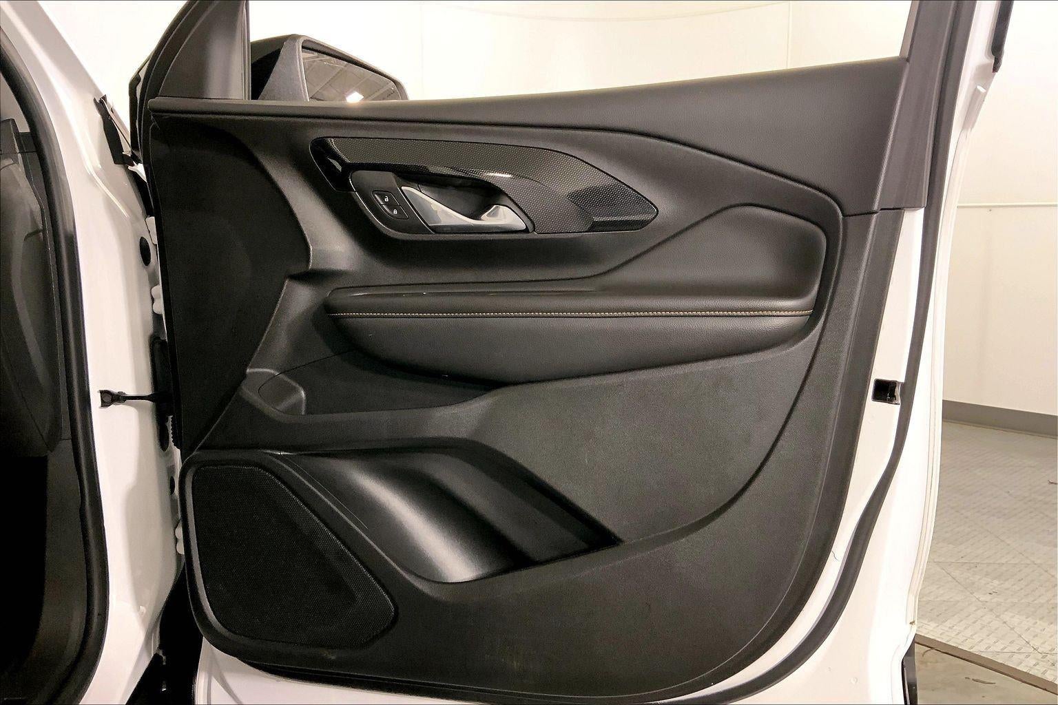 2023 GMC Terrain AT4